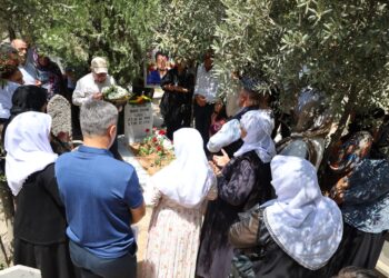 ‘Tu xeyal nîvco namînin’