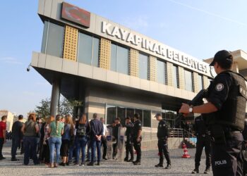 Talana qeyûm rê li ber xizmeta şaredariyê girtî ye