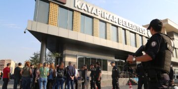 Talana qeyûm rê li ber xizmeta şaredariyê girtî ye