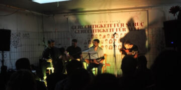 Li Dûîsbûrgê 33 ciwanên sosyalîst bibîr anîn