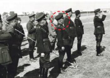 Qirkerdişê 33 Guleyan û şîîra Ahmed Arîfî