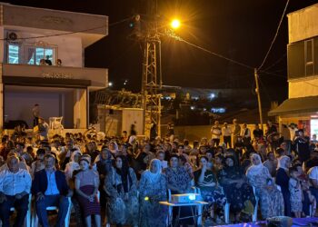 Li Şirnexê civînên gel bi girseyî berdewam dikin