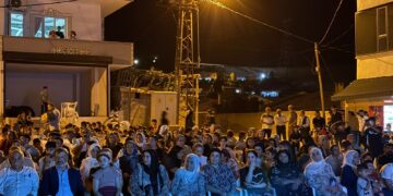 Li Şirnexê civînên gel bi girseyî berdewam dikin