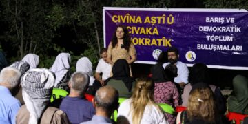 Li gundê Roboskî civîna gel hat lidarxistin