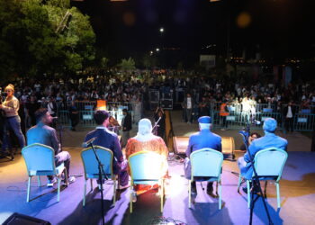 Dengbêjan rengeke cuda dan mîhrîcana Tetwanê