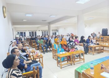 Li navçeyên Rihayê civînên gel didomin