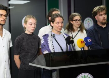 Ciwanên ewropî: Divê Abdullah Ocalan demildest were berdan