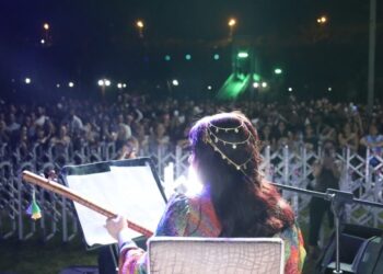 Dirûşma ‘Bijî Serok Apo’ li qada mîhrîcanê olan da