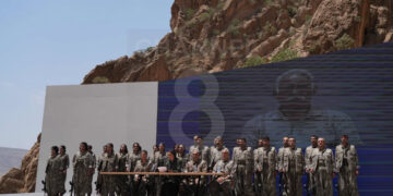 Grûba Aştî û Komelê Demokratîkî: Ma bi îradeyê xo yo azad çekanê xo îmha kenê