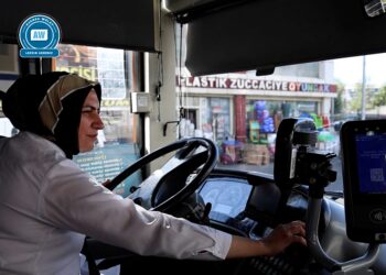 Li Şaredariya Amedê êdî dema şofêrên jin e