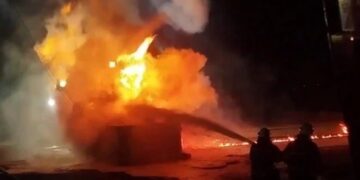 Di bîra petrolê de teqîn çêbû: 7 karker birîndar bûn