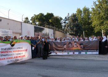 Sazî û partiyên li Amedê: 14ê Tîrmehê li dijî tarîtiya faşîzmê ye 