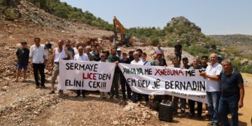 Meclisa Ekolojiyê: Kargeha keviran gefan li xwezayê dixwe