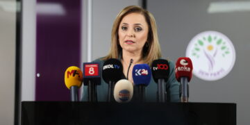 Ayşegul Dogan: Wê hefteya pêş gaveke dîrokî were avêtin