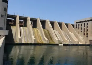 Awbendê Firatî riyê kêmbîyayîşê awe ra do xizmetî ra vejîyo
