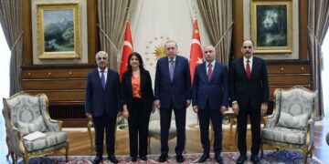 Hevdîtina Heyeta Îmraliyê û Erdogan dest pê kir