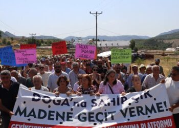 Di Mihrîcana Mûnzûrê de li dijî madenê meşek hate lidarxistin