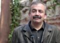 Meletî de nameyê Sirri Sureyya Onderî yew papolî rê ame dayene