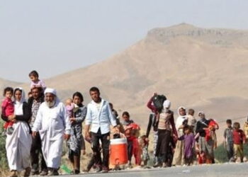 Şengalî astengiyên PDKê derbas dikin û vedigerin Şengalê