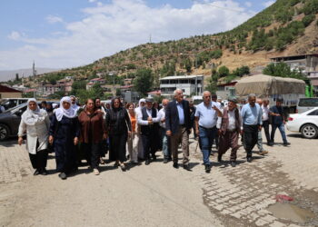 Li Elkê bi girseyî serdana şîna endamê HPGê Olaş kirin