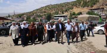 Li Elkê bi girseyî serdana şîna endamê HPGê Olaş kirin