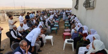 Bi girseyî serdana şîna Firat Bayrak kirin