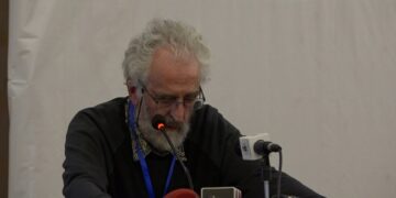 Roger Van Zwanenberg piştgirî da Abdulah Ocalan