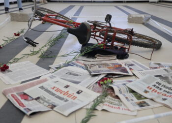 Ji bo Huseyîn Denîz pêşengeh vekirin