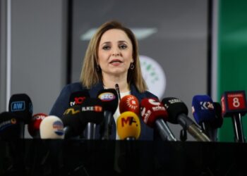 Verfeka Partîya DEMî: Ganî Komîsyon goştarîya Ocalanî zî biko