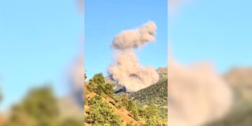 HPG: Êrîşên TSKê di tebaxê de jî berdewam kir