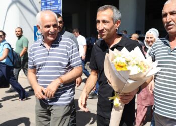 Denîz Guzel bi girseyî hat peşwazîkirin