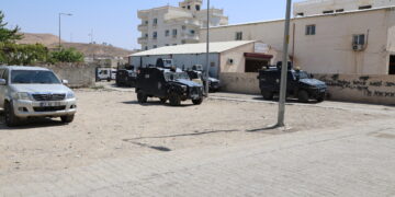 Polîsan ji bo şînê hemû mizgeftan qedexe kir