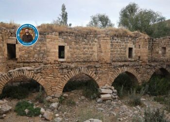 Berhemên Ebasiyên Kurd: Keleha Silêman Paşa û Medreseya Xusrev Paşa