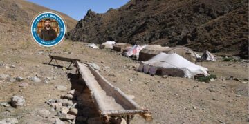 Koçer li dijî bajarîbûyînê li ber xwe didin