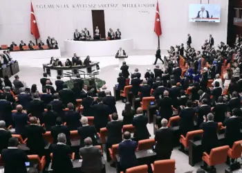 Roja civîna yekemîn a komîsyonê diyar bû