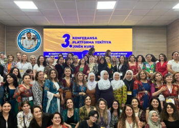 Demîrel: Kurd heta yekîtiya xwe ava nekin nikarin bibin hêz