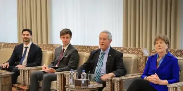 Şandeya amerîkî bi Mezlûm Ebdî û Ehmed El Şeri re civiya