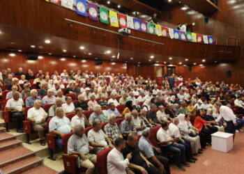 Hevseroka DEM Partiyê: Divê komîsyon bi Ocalan re hevdîtinê bike