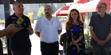 Ji wêjekarên kurd peyama hevpar: Yekîtiya demokratîk