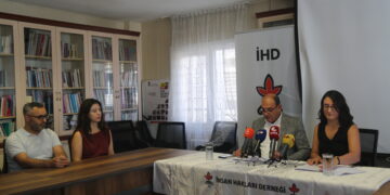 ÎHD û OHDê rapora merasîma şewitandina çekan parve kir