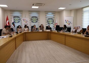 Koma Aştîye ya Rexneyî ra komxebate