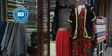 40 serrî yo kincanê kurdkî deşeno