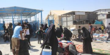 Nêzî 854 Iraqî ji kampa Holê derbasî Iraqê bûn