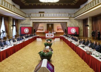 Kombîyayîşê komîsyonî de waştişê ‘goşdarîkerdişê mexdûran’