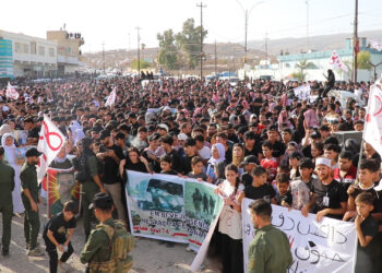 Cîvaka Êzidî û Şengaliyan gotin: Em hene û em ê hebin!
