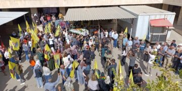 Bi deh hezaran kes li Qamişloyê li benda cenazeyê Sofî ye