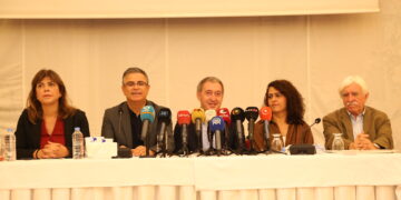 Tuncer Bakirhan: Ne tenê gotin divê gavên pratîk jî bên avêtin