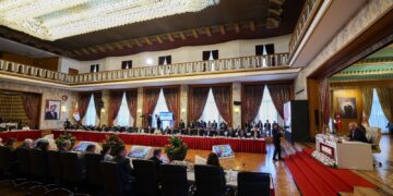 ‘Ji bo avakirina aştiyê divê gavên bi bandortir bên avêtin’