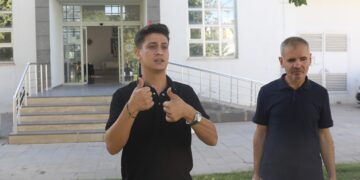 Merasîmanê mareyî de destegê tercumanîya ziwanê îşaretan o bêpere