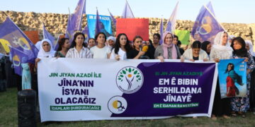 ‘Porê Jîna Emînî sembola berxwedanê ye’